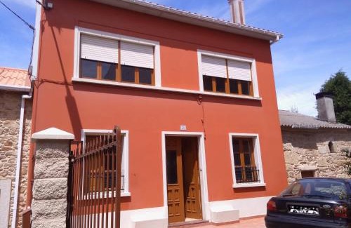 Malpica de Bergantinos Casa | Casa de Campo