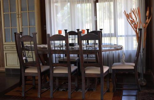 Cochabamba Casa | Casa de Campo Familiar cerca La Angostura