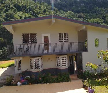 Arecibo Apartamento | Casa de Campo Rio Arriba