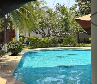 El Hawaii Casa | Casa de Descanso en Monterrico