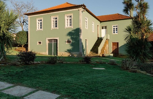 Rates Casa | Casa de Férias no Meio da Natureza - Espaço Perfeito Para Relaxar ou se Divertir