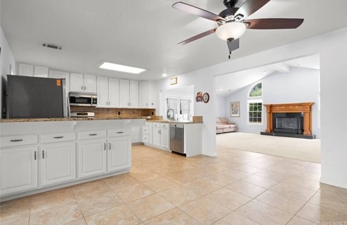 Thousand Oaks Casa | Casa De for 8people/3BD 3BA, 10people/3BD 4BA,+12people/4BD 4BA