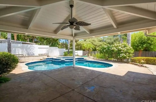 Thousand Oaks Casa | Casa De for 8people/3BD 3BA, 10people/3BD 4BA,+12people/4BD 4BA