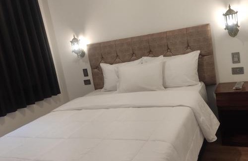 Aguas Calientes Cama Y Desayuno | Casa de la Luna by Ortegas House