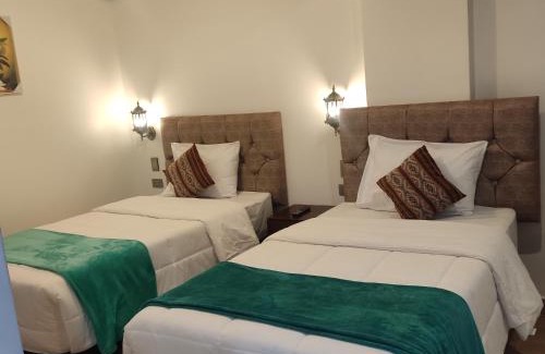 Aguas Calientes Cama Y Desayuno | Casa de la Luna by Ortegas House
