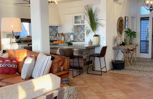 Los Zacatitos Casa | CASA DE LA LUNA *BEACHFRONT EAST CAPE ESCAPE*