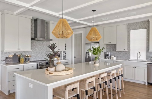 Red Fish Cove Casa | Casa de la Paz is a Pointe West custom home steps from the beach & pet friendly!