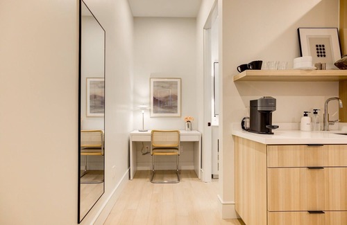 Santa Barbara Apartamento | Casa De La Vina Unit 8 - Boutique Suites