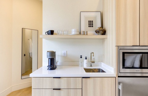 Santa Barbara Apartamento | Casa De La Vina Unit 9 - Boutique Suites