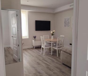 Aranjuez Apartamento | Casa de las Brasas - Piso frente al Palacio Real de Aranjuez