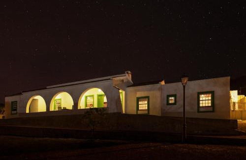 Santa Cruz de la Palma Casa | Casa de Los Establos - Finca Camacho