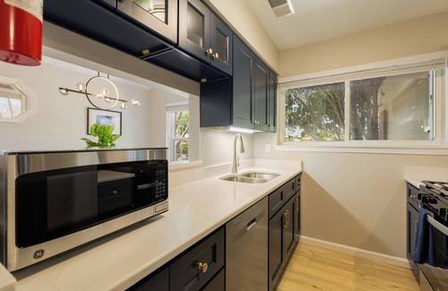 Albuquerque Casa | Casa De Los Globos/Luxury 2 Bedroom Home Steps From Balloon Fiesta Park