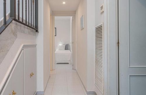 Sant Pere Pescador Casa | Casa de lujo en primera línea: piscina, A/A, Wi-Fi, barbacoa, jardín, 50m de la playa. - ES-89-113