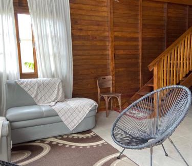 Zimbros Apartamento | Casa de madeira