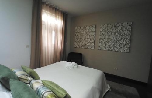 Perais Casa | CASA DE PERAIS