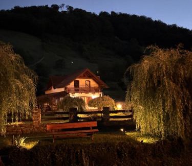 Sasciori Casa | Casa de Piatra