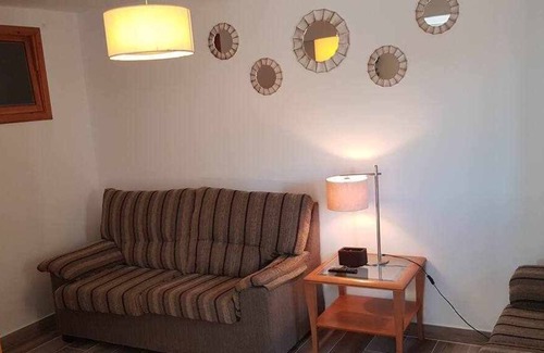 Larino Casa | Casa de Piedra Para 6 Personas - Casa Julia