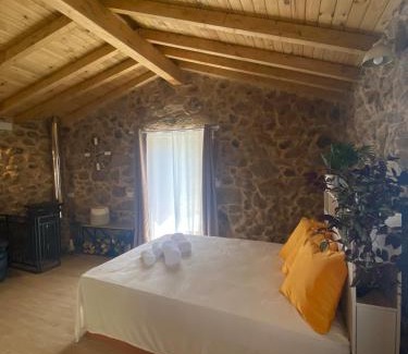 Lobeira Casa | Casa de Piedra Vistas & Relax