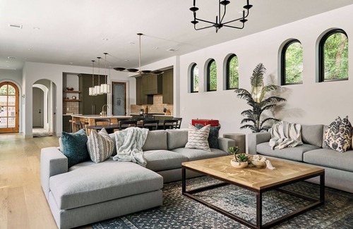 Govalle Casa | Casa De Prado by Lux Tiny Resorts