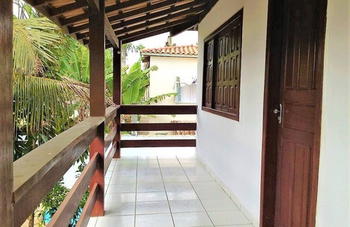 Porto Seguro Casa | Agradable casa de playa con piscina, aire acondicionado. WiFi, Balcón con vistas al mar