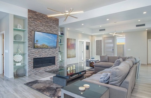La Choya Casa | Casa de Sonrisa - Splendid Laguna Shores Home