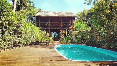 Itacare Casa | Casa de Temporada Felicidade, 2 Piscinas, 38 Hóspedes, 9 Suítes, 2 Churrasqueiras em Itacaré na Bahia