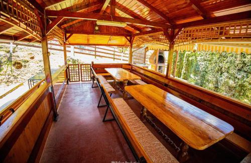 Pianu de Sus Casa | Casa de Vacanta Hanes