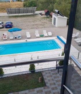 Novaci Casa | Casa de vacanta Larisa