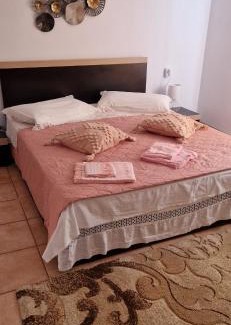Jibert Casa | Casa de vacanta Musatesti