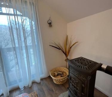 Izvoarele Casa | Casa de vacanta traditionala La Fanar