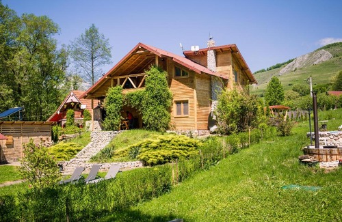 Valisoara Chalet De Esquí | Casa de vacanta Valisoara