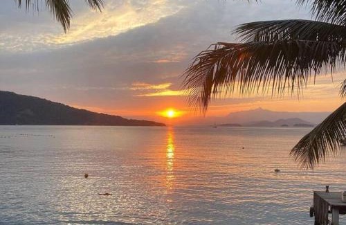 Ilha Grande Casa | Casa de veraneio com deck em Passa Terra, Ilha Grande