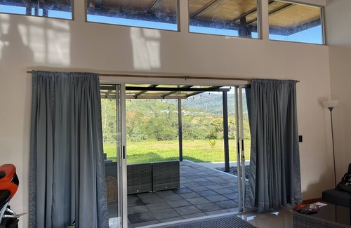 Santa Cruz de Turrialba Casa | Casa de Volcán