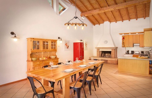 Affi Chalet De Esquí | Casa del Bosco for 8 People
