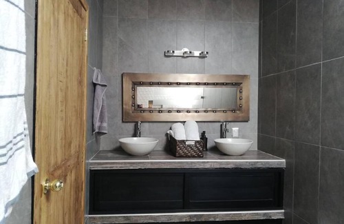 Acatlan de Juarez Casa | Casa del lago