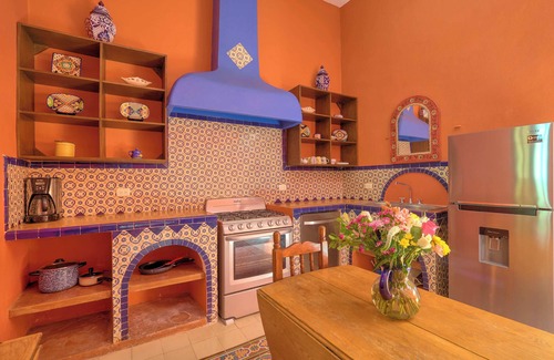 Centro Cama Y Desayuno | Casa Del Maya Bed & Breakfast