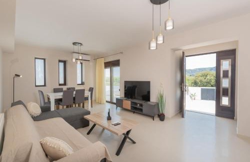 Filerimos Villa | Casa Del Silencio