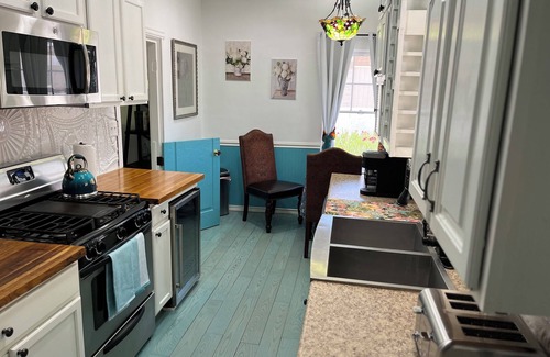 Collins Casa | CASA DEL SOL a lovely retreat in historic Wickenburg