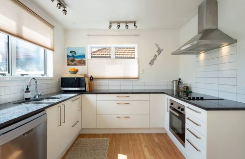Mount Maunganui Casa | Casa Del Sol on Golf RD