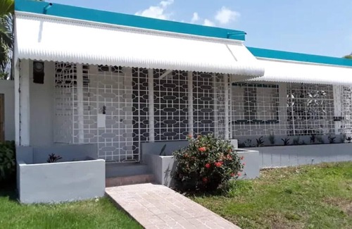 Bayamon Apartamento | Great Island escape para unas vacaciones familiares inolvidables.