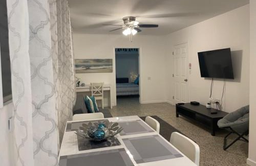 Bayamon Casa | Casa del Sol -Unit B