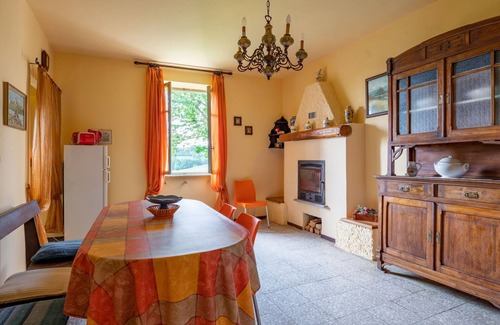 Isola d'Asti Casa | Casa della Peschiera by Interhome