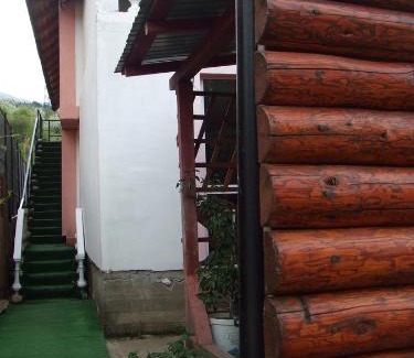 Capatineni-Ungureni Casa | Casa Denisa Vidraru transfgarasan