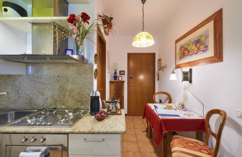 Varenna Apartamento | "CASA DI MEZZO" centro Varenna, lago de COMO hermoso según lo escrito por Rick Steves