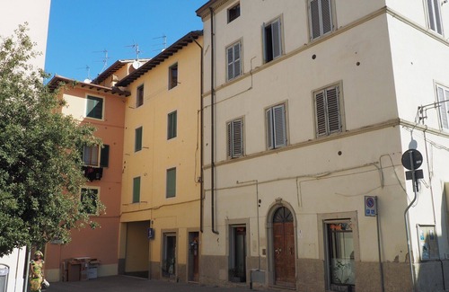 Poggibonsi Apartamento | Casa di Pierina: tu sala de estar en Colori. Enogastronomía y Romanticismo