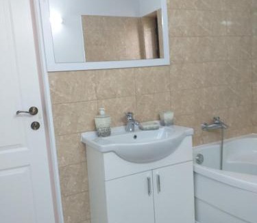 Corbu Casa | Casa din Deal