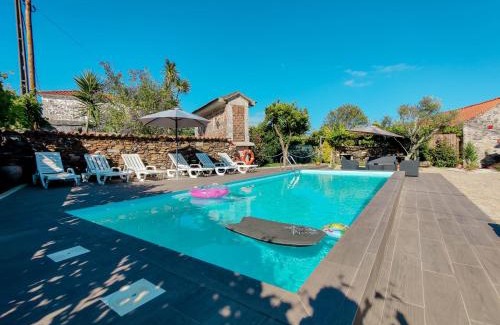 Cardielos Casa | Casa do Casal - Country House with Swimming Pool
