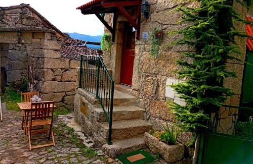 Lindoso Casa | Casa do Charco Peneda Gerês