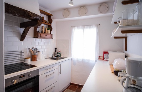 Carvalhal Benfeito Casa | Casa do Largo - Bed & Breakfast Basket