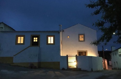 Carvalhal Benfeito Casa | Casa do Largo - Bed & Breakfast Basket